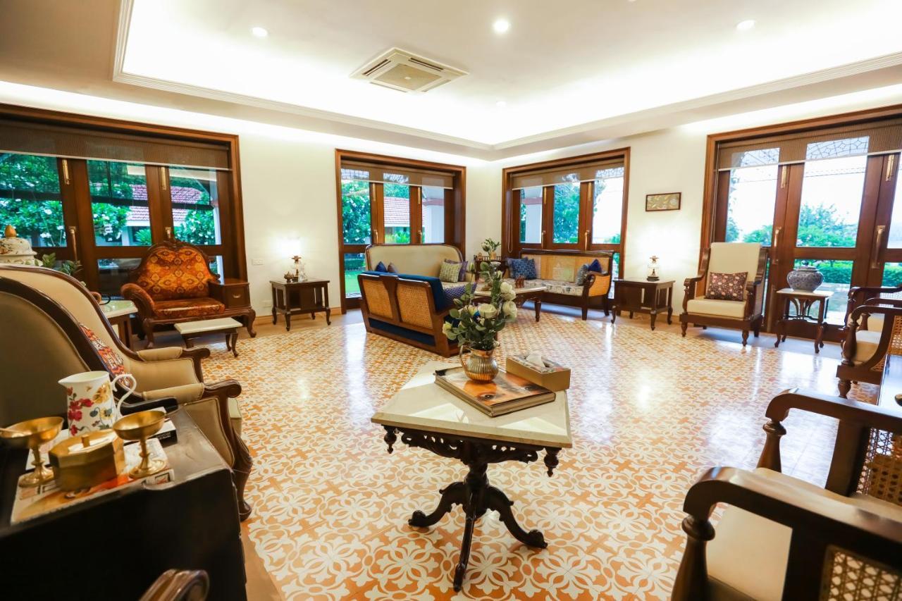 Saptapuri By Royal Orchid Hotels Limited Варанаси Екстериор снимка