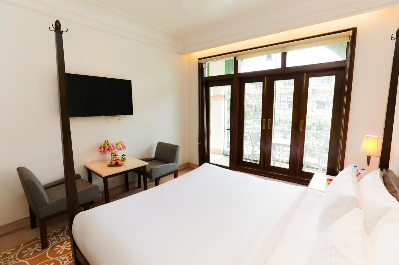 Saptapuri By Royal Orchid Hotels Limited Варанаси Екстериор снимка